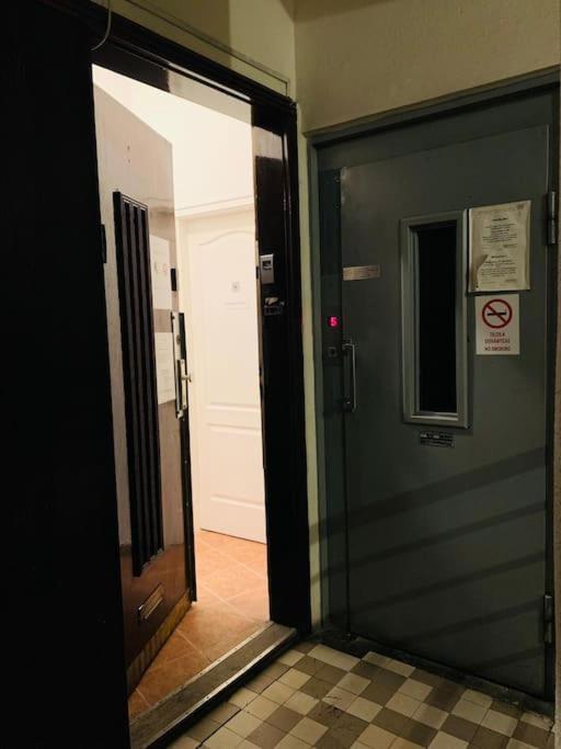 Danube Dwelling Asboth 19-2 Appartement Boedapest Buitenkant foto